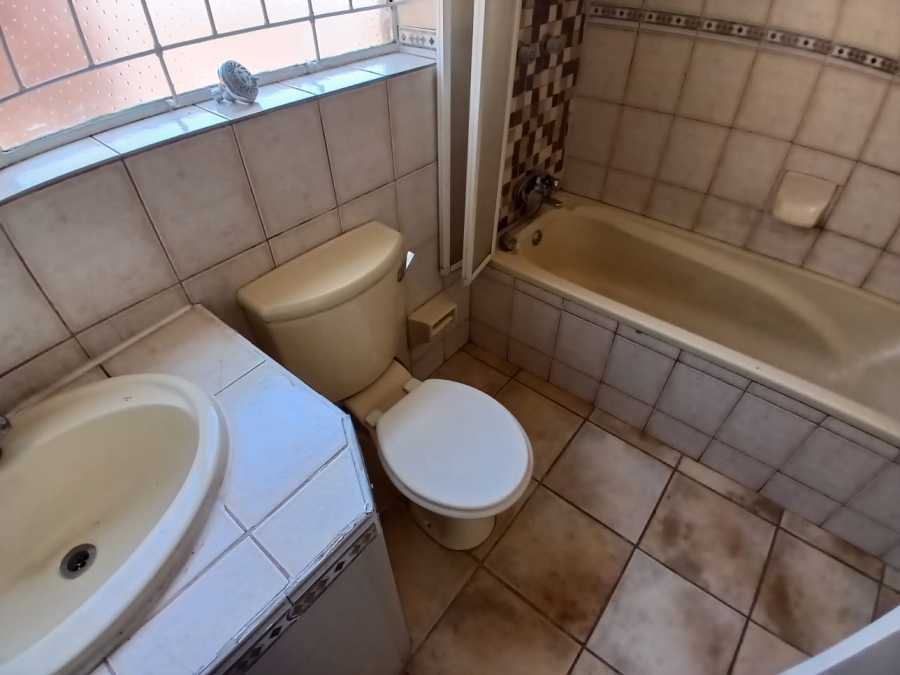 4 Bedroom Property for Sale in Kuruman Northern Cape